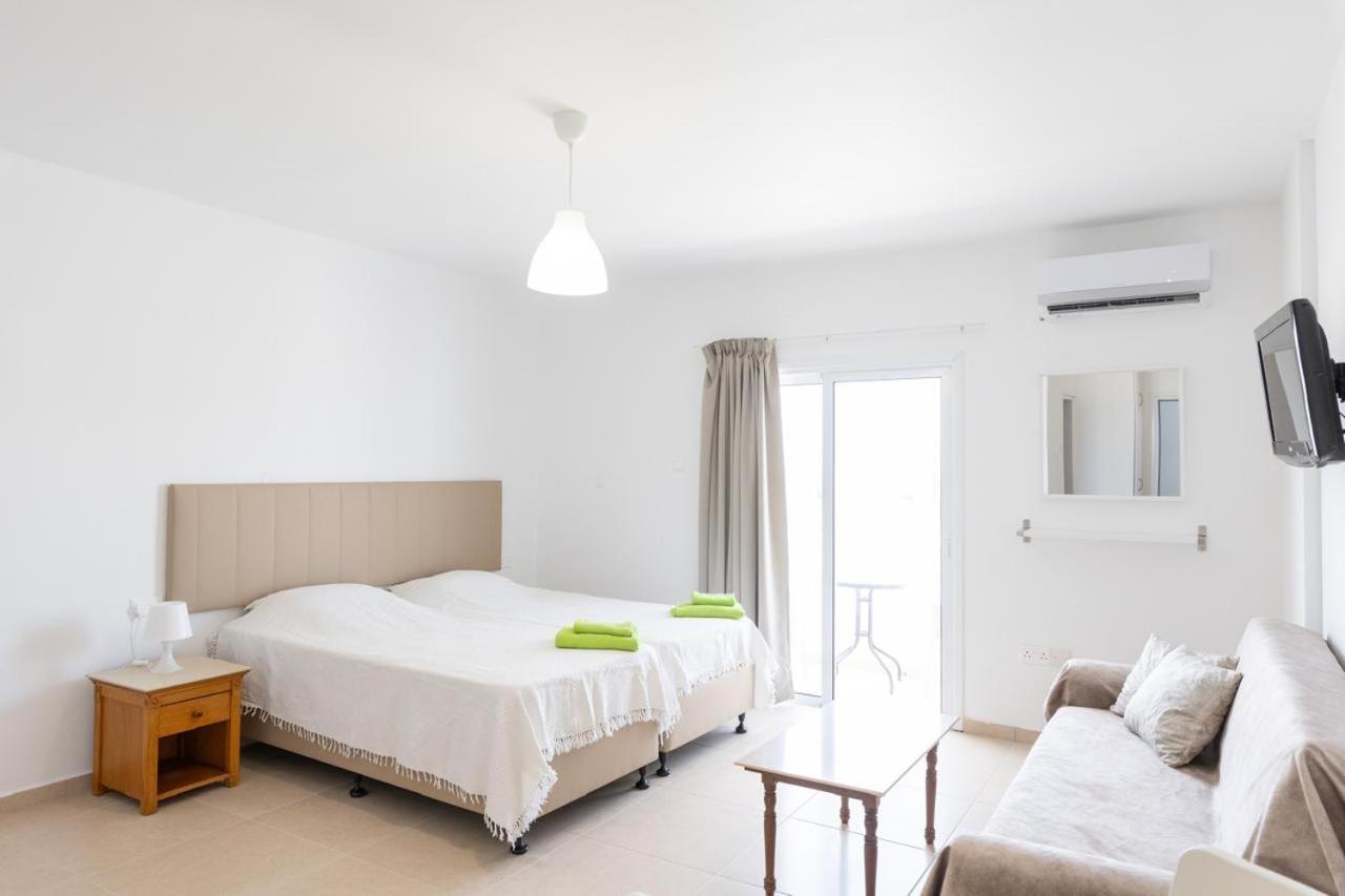 Christothea Apartament
